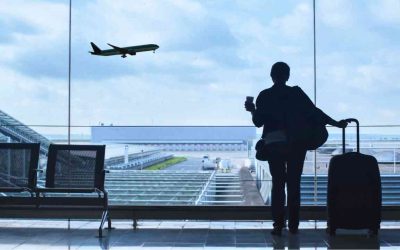 Azul faz novo reajuste nos valores do despacho de bagagem em voos no Brasil